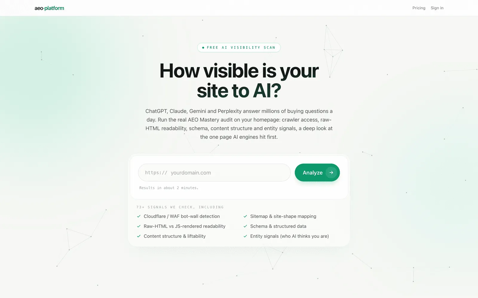The public scan console, with a homepage URL field and the no-login promise.
